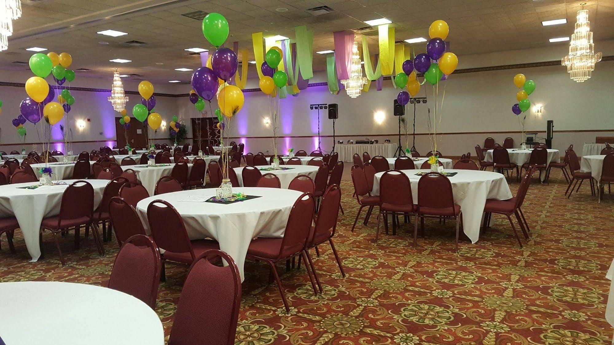 Best Western Plus Wausau Tower Inn Bagian luar foto