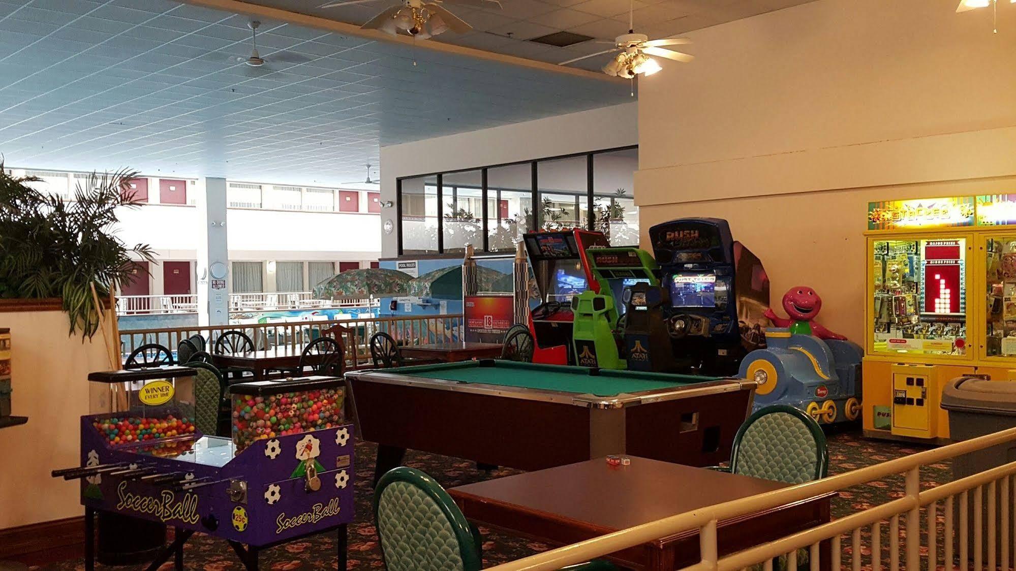 Best Western Plus Wausau Tower Inn Bagian luar foto