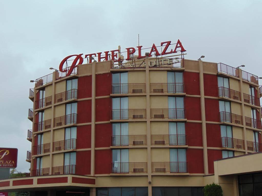 Best Western Plus Wausau Tower Inn Bagian luar foto